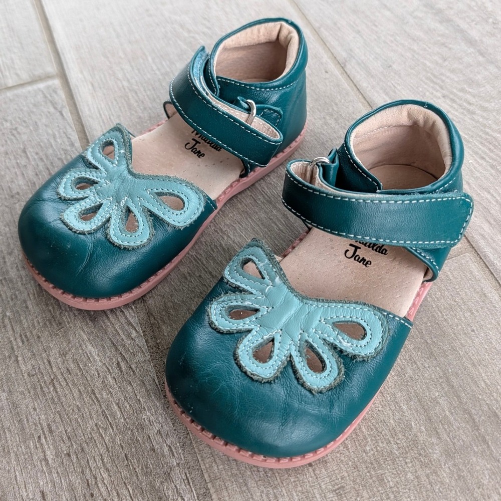 Livie & Luca + Matilda Jane Teal Leather Flower Mary Jane Shoes Kids Size 9